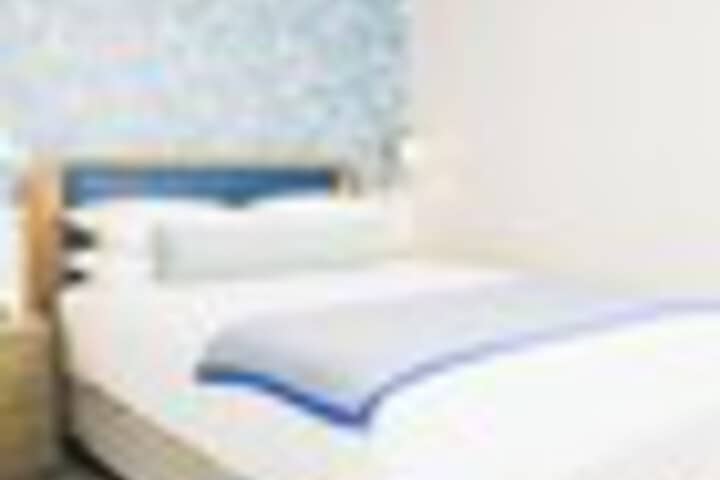 Room 89 of 273