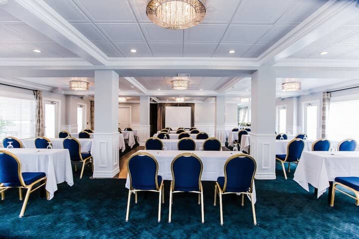 Ballroom/Hall 180 of 273