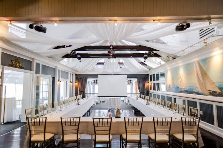 Ballroom/Hall 174 of 273