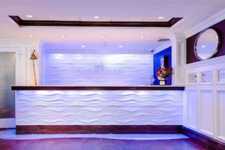 Hotel Interior 4 of 273