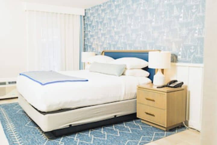 Room 91 of 273